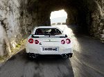 10 Avtomobil Nissan GT-R foto şəkil