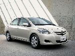 photo Toyota Belta Automobile