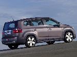 3 ऑटोमोबाइल Chevrolet Orlando तस्वीर