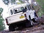 3 Automobilis Land Rover Defender 110 pickup (1 generacija [atnaujinimas] 2007 2016) nuotrauka