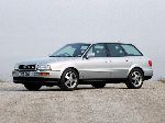 3 Auto Audi S2 Kombi (8C/B4 1992 1995) fotografie