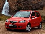 16 Avtomobil Mazda 2 Xetchbek 3-eshik (2 avlod 2007 2010) fotosurat