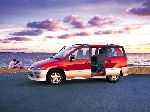 2 Awtoulag Mitsubishi Space Runner Minivan (1 nesil [gaýtadan işlemek] 1995 1999) surat