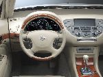 4 Bil Nissan Cima Sedan (F50 2001 2004) foto