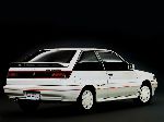 2 Auto Nissan Langley Hatchback (N13 1986 1990) fotografie