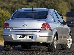 9 اتومبیل Opel Astra سدان 4 در، درب (G 1998 2009) عکس