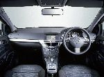11 車 Opel Astra セダン 4-扉 (G 1998 2009) 写真