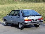 4 Bil Renault 11 Hatchback 3-dörrars (2 generation 1986 1989) foto
