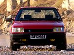 汽车 Renault 21 轿车 (1 一代人 [重塑形象] 1989 1995) 照片