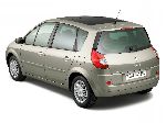 31 Car Renault Scenic Minivan 5-deur (2 generatie 2003 2006) foto