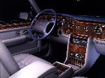 6 Кола Rolls-Royce Silver Spur Седан (2 поколение 1989 1993) снимка