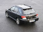 11 車 Subaru Impreza ワゴン (2 世代 [2 整頓] 2005 2007) 写真