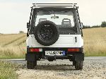 31 Bíll Suzuki Jimny Utanvegar (3 kynslóð 1998 2005) mynd
