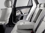 7 Bil Toyota Avensis Vogn (3 generasjon [restyling] 2011 2012) bilde