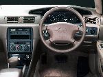27 سيارة Toyota Camry سيدان (V30 1990 1992) صورة فوتوغرافية