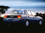 34 Ауто Toyota Corolla Седан 4-врата (E90 1987 1991) фотографија