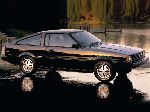 10 Auto Toyota Corolla Liftback (E80 1983 1987) fotografie
