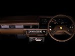 11 Car Toyota Corolla Liftback (E80 1983 1987) foto