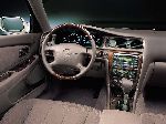 4 Mobil Toyota Cresta Sedan (X90 1992 1994) foto