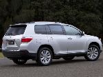 2 Car Toyota Kluger Offroad (XU40 2007 2010) photo