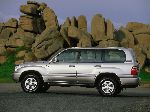 16 Auto Toyota Land Cruiser Bezceļu (J100 1998 2002) foto
