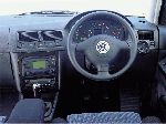 128 Avto Volkswagen Golf Hečbek 3-vrata (2 generacije 1983 1992) fotografija