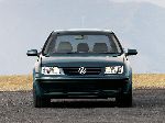 17 Авто Volkswagen Jetta Седан (4 пакаленне 1999 2005) фотаздымак