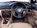19 Autó Volkswagen Passat Szedán 4-ajtós (B2 1981 1988) fénykép