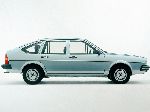 3 Oto Volkswagen Passat Hatchback 5-kapılı. (B2 1981 1988) fotoğraf