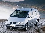 10 गाड़ी Volkswagen Sharan मिनीवैन (1 पीढ़ी [2 आराम करना] 2003 2010) तस्वीर