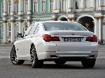 13 Bil BMW 7 serie Sedan (F01/F02 [omformning] 2012 2015) foto