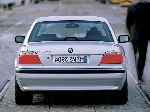 57 Auto BMW 7 serie Sedan (E32 1986 1994) foto
