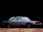 66 Auto BMW 7 serie Sedan (E32 1986 1994) foto