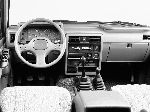 8 Авто Nissan Safari Пазадарожнік 3-дзверы (161 1987 1997) фотаздымак