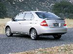 3 Auto Toyota Prius Sedan (1 generácia 1997 2003) fotografie