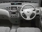10 Машина Toyota Prius Седан (1 муун 1997 2003) сүрөт
