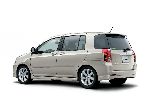 3 Avtomobil Toyota Raum Minivan (2 avlod 2003 2006) fotosurat