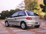 3 سيارة Chevrolet Metro هاتشباك (1 جيل 1998 2001) صورة فوتوغرافية