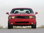 2 Auto Dodge Challenger Kupee (3 põlvkond [2 ümberkujundamine] 2015 2017) foto