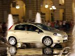 21 سيارة Fiat Punto هاتشباك 3 باب (3 جيل [تصفيف] 2012 2017) صورة فوتوغرافية