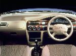 3 Авто Ford Escort Хетчбэк 3-дзверы (3 пакаленне 1980 1986) фотаздымак