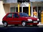 80 Кола Ford Fiesta Хачбек 3-врата (3 поколение 1989 1996) снимка