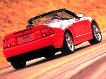 23 Auto Ford Mustang Kabriolett (4 põlvkond 1993 2005) foto