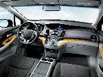 4 Automobilis Honda Odyssey Minivenas (5 generacija 2013 2017) nuotrauka