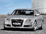 3 سيارة Audi A8 سيدان صورة فوتوغرافية