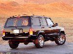 30 Mobil Jeep Cherokee Offroad 5-pintu (XJ 1988 2001) foto