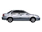 2 Carr Kia Sephia Sedan (2 giniúint [athstíleáil] 1998 2004) grianghraf