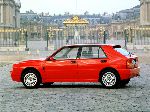 26 Авто Lancia Delta Хетчбэк (1 пакаленне 1979 1994) фотаздымак